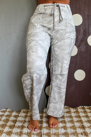 Woodland Camo Barrel Pants • Grey