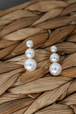 Timeless & True Pearl Earrings • Gold