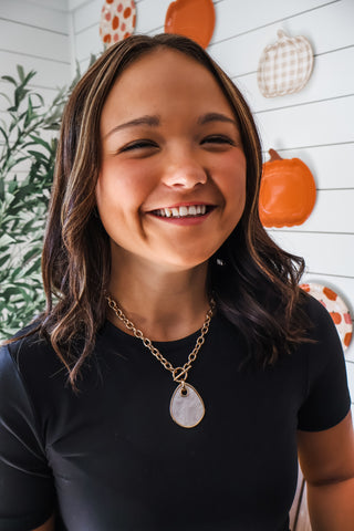 Bountiful Beauty Toggle Necklace • Pearl