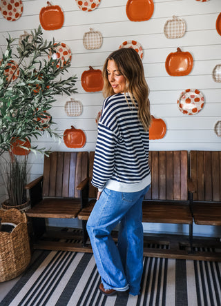Keep Me Posted Stripes • Navy