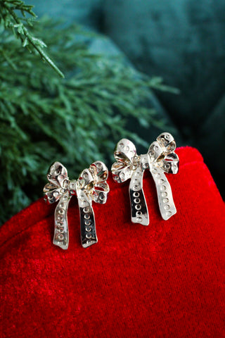 Bowtastic Beauty Earrings • Gold