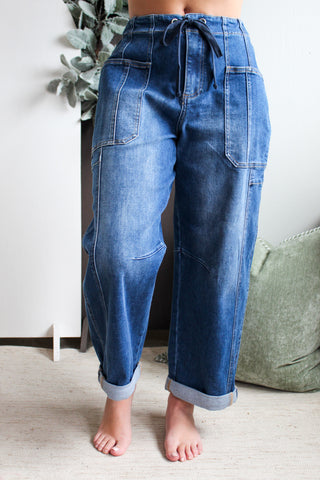 Weslee Barrel Cargo Jean • Dark Wash