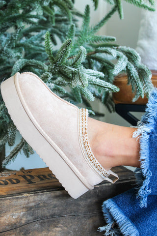 Mix & Mingle Platform Slipper • Beige