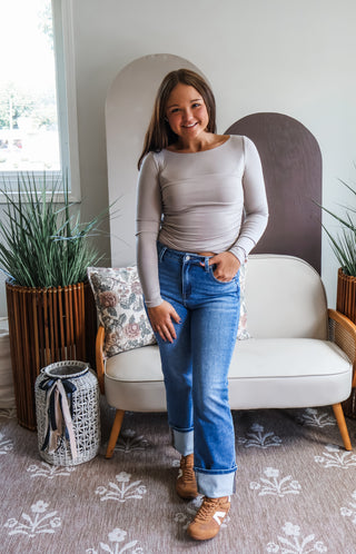 Simple Lines Ruched Long Sleeve • Grey