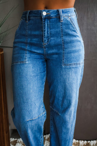 Oliver High Rise Barrel Leg • Medium Wash