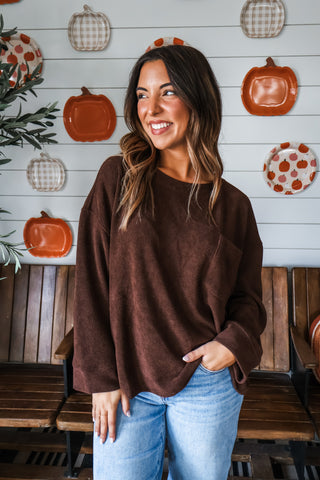 Bonfire Bliss Pocket Top • Dark Brown
