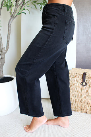 Lin Darted Barrel Leg • Black