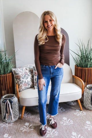 Simple Lines Ruched Long Sleeve • Brown