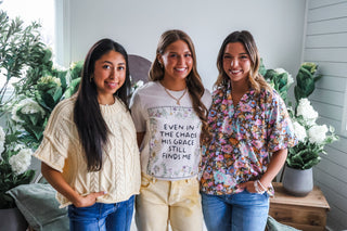 His Grace Still Finds Me Graphic Tee • Taupe