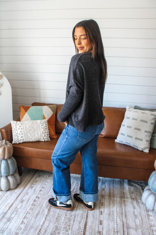 Good Feels Pullover • Charcoal - FINAL SALE