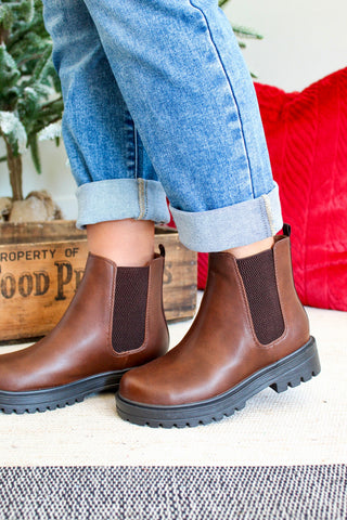 Libby Chelsea Boot • Dark Brown