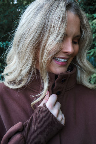 Aspen Snap Button Pullover • Chocolate