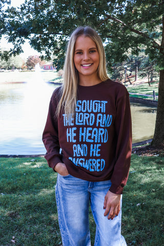 I Sought The Lord Graphic Top • Dark Chocolate
