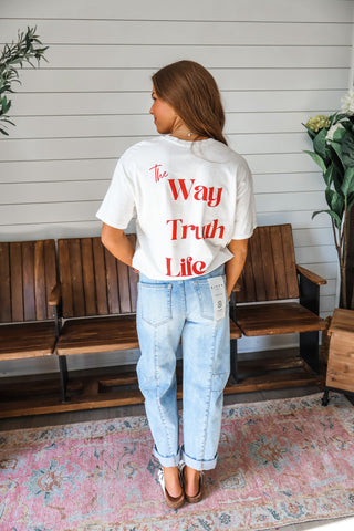 Trust Jesus Graphic Top • White