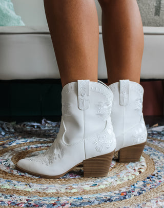 Gracie Floral Western Boot • Ivy