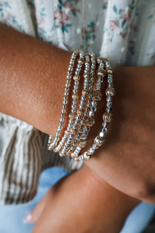 Take A Turn Bracelet Set • Metal Mix