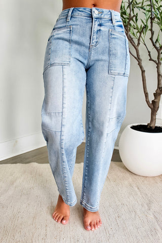 Beck Patch Pocket Barrel Jean • Light Wash