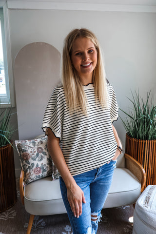 Stripe-aholic Scallop Top • Cream