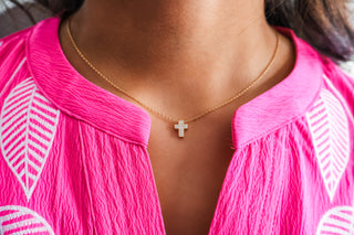 Faithful Moments Cross Necklace • Gold