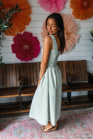 Picnic Pretty Gingham Midi • Olive