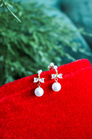 Dainty Darling Earrings • Gold