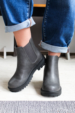 Libby Chelsea Boot • Dark Grey