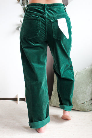 Cindi Corduroy Barrel Leg • Hunter Green