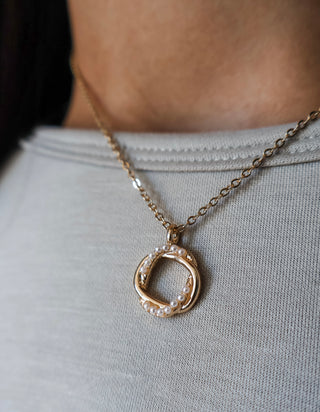 Classic Celebrations Necklace • Gold