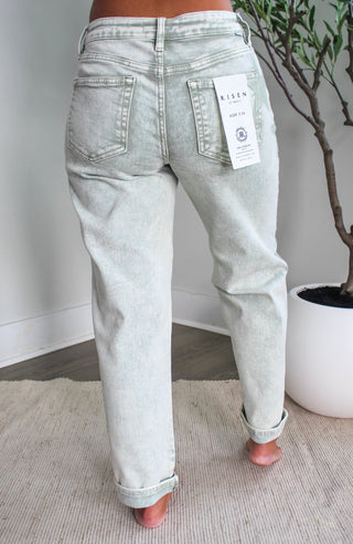 Averi Star Print Boyfriend Jean • Pistachio