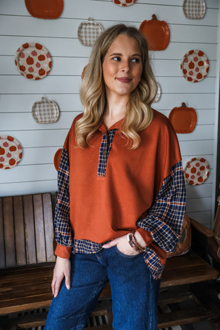 Harvest Hype Pullover • Rust