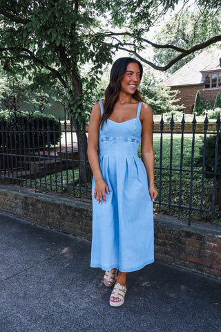 Denim Sweetheart Pleated Midi • Light Wash