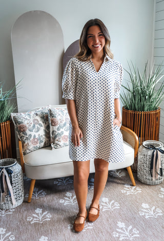 A Dotted Statement • Cream/Navy