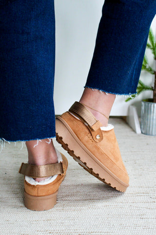Warmth & Wonder Cozy Clog • Tan