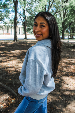 Post Up Pullover • Heather Grey