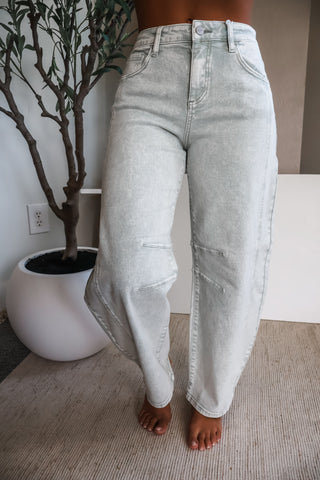 Camila Barrel Leg Jean • Pistachio