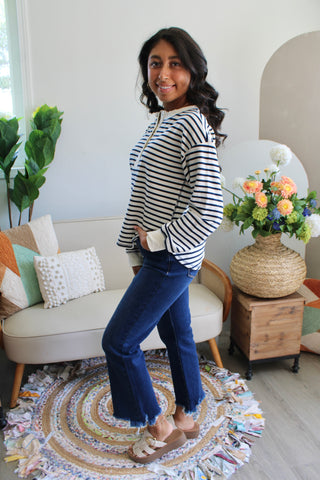 Snap To It Striped Henley • Navy