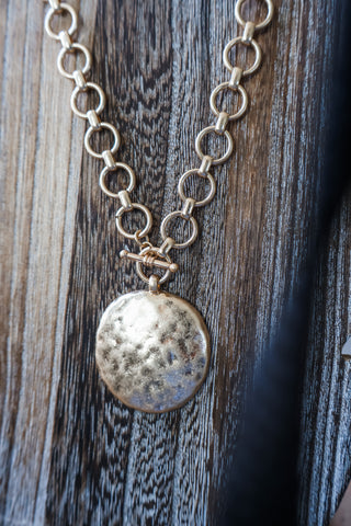 Beth Ann• gold circle pendant necklace