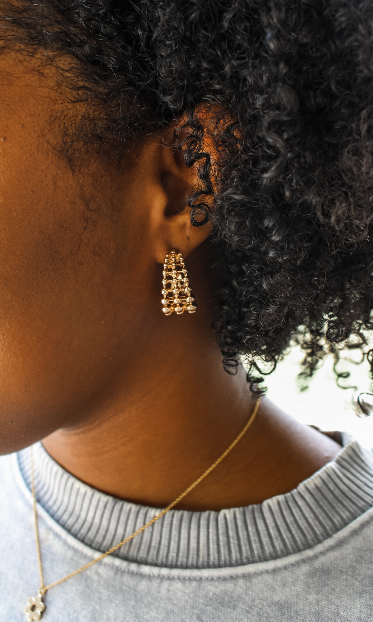 Feeling Fancy Hoop Earrings • Gold