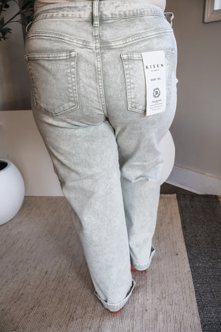 Averi Star Print Boyfriend Jean • Pistachio - PLUS