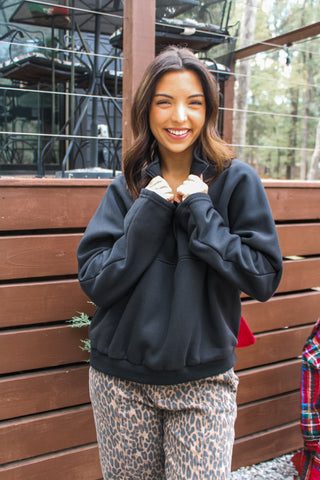 Capture Coziness Half Zip • Black