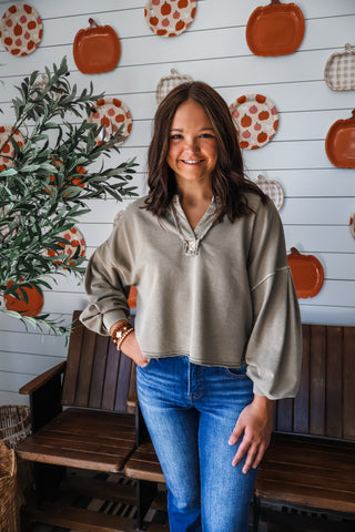 Peyton Mineral Pullover • Taupe