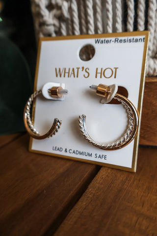 Intertwined Moments Hoop Earrings • Metal Mix