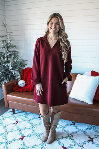 Merry Minimalist Pocket Dress • Wine