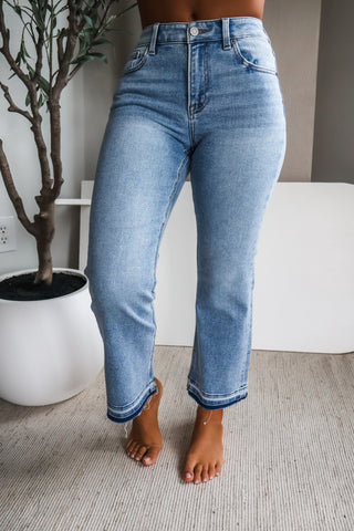 Aria• straight fit shadow hem • light wash denim