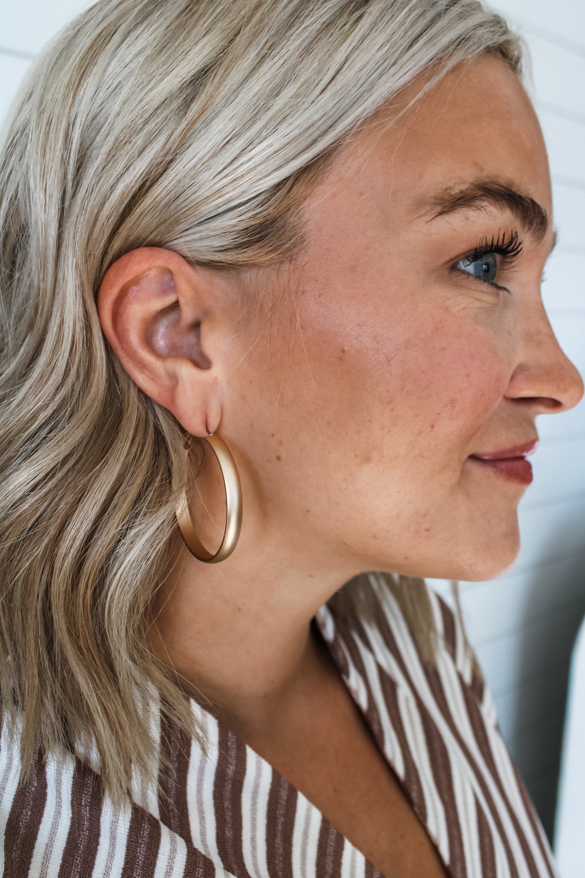 Everyday Hoop Earrings • Gold