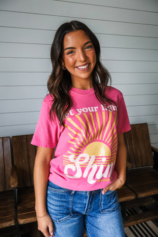 Let Your Light Shine Graphic Tee • Pink