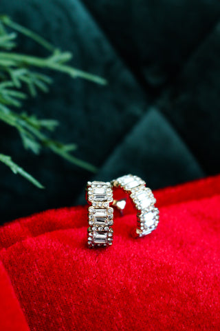 Dazzle & Delight Hoop Earrings • Gold