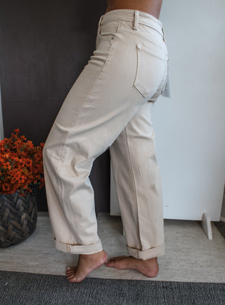 Megan Relaxed Barrel Jean | Tummy Control • Buttermilk