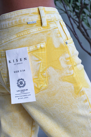 Rosy Star Print Boyfriend Jean • Banana