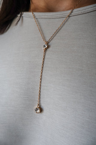 Shining Simplicity Lariat Necklace • Gold